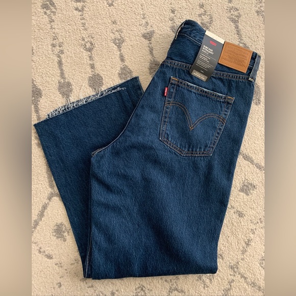 NWT Levi's ribcage straight ankle jeans Size 32 - Picture 2 of 5